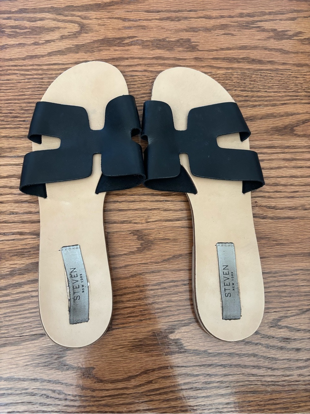 Steven by Steve Madden Black and Beige Slide Sandals